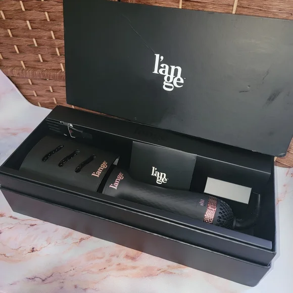L’ange Le Volume 75MM 2-in-1 Titanium Brush Dryer New in open box